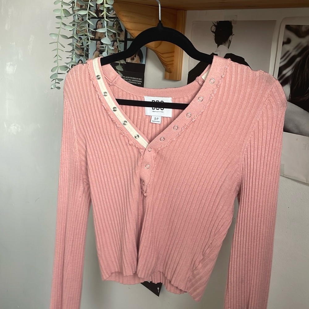 RIBBED PINK URBAN OUTFITTERS LONGSLEEVE WORN A COUPLE TIMES - Picture 1 of 6